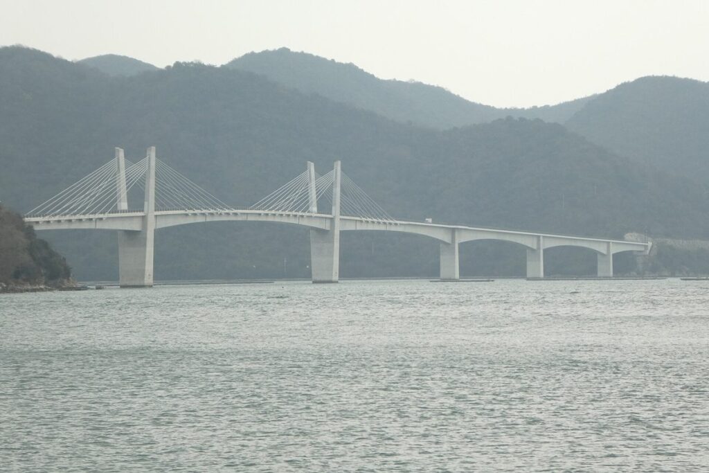 備前日生大橋と鹿久居島