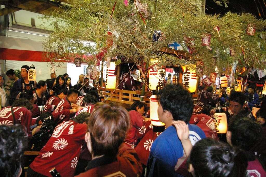 真庭市勝山の喧嘩だんじり
