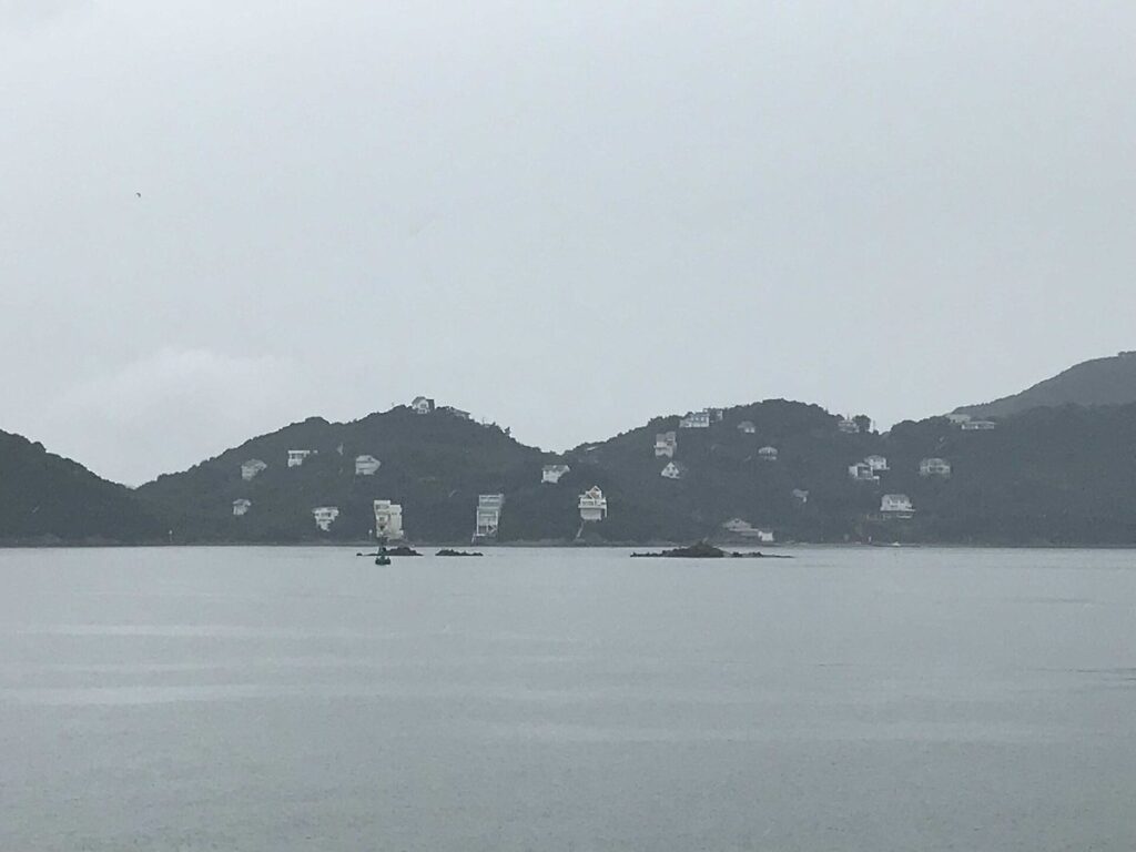 日生沖の鴻島